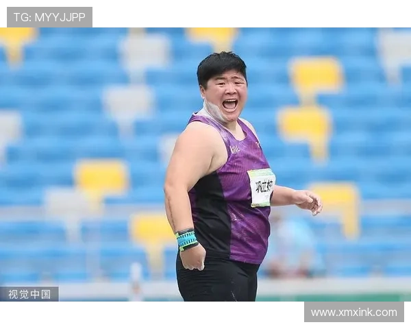 全运会女子七项全能铅球激烈对决展现选手力量技巧风采精彩瞬间回顾